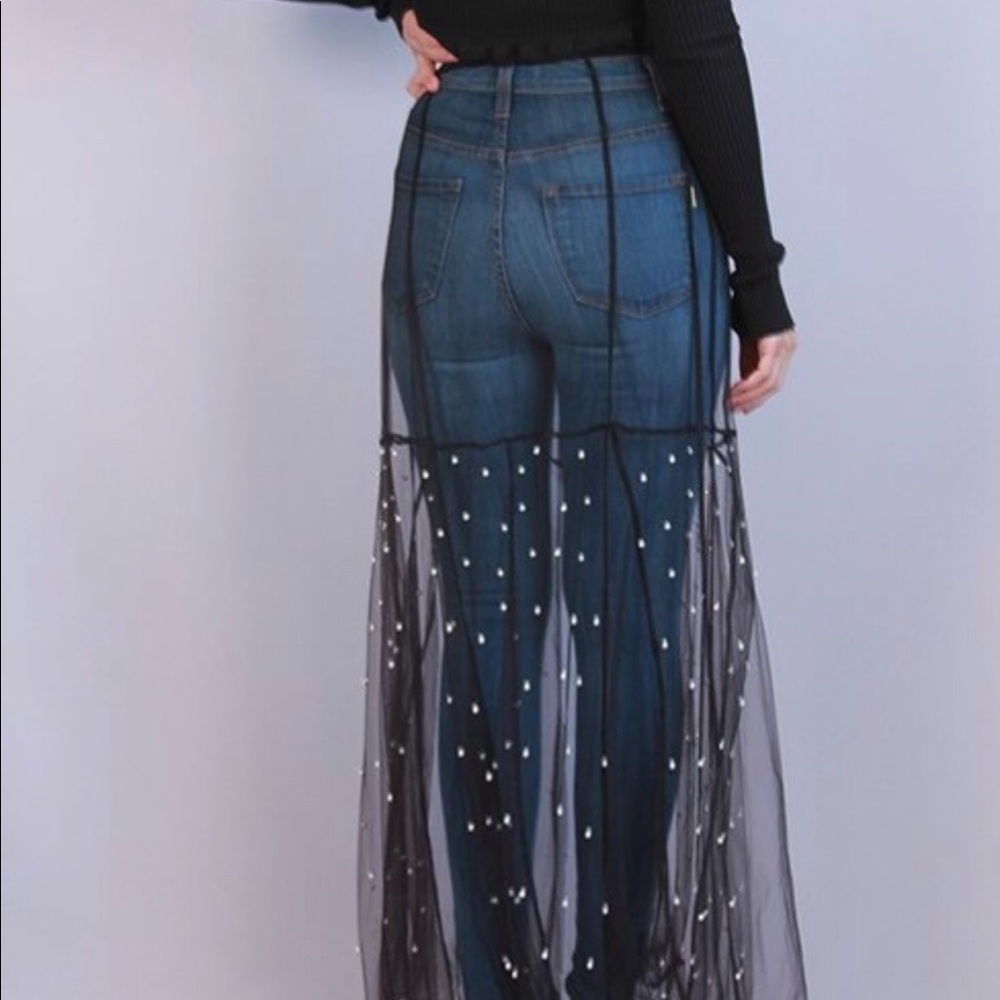 💎Host Pick💜 Statement Skirt Cover Up - Picture 6 of 9